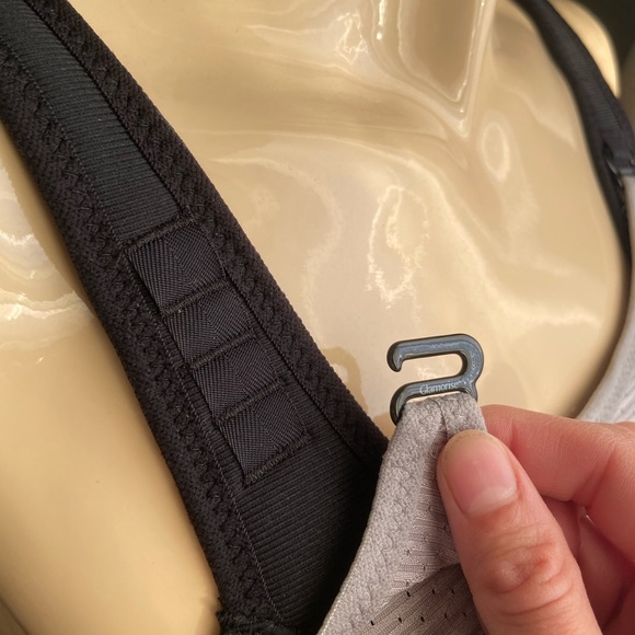 32C Glamorise black and grey sports bra NWOT - Picture 8 of 13